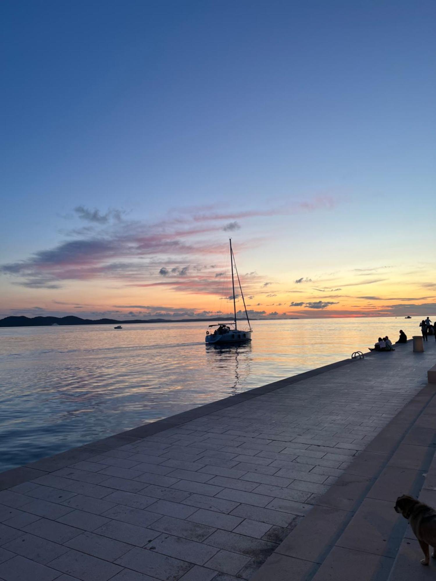 Luxury Majpruz Suites Zara Esterno foto