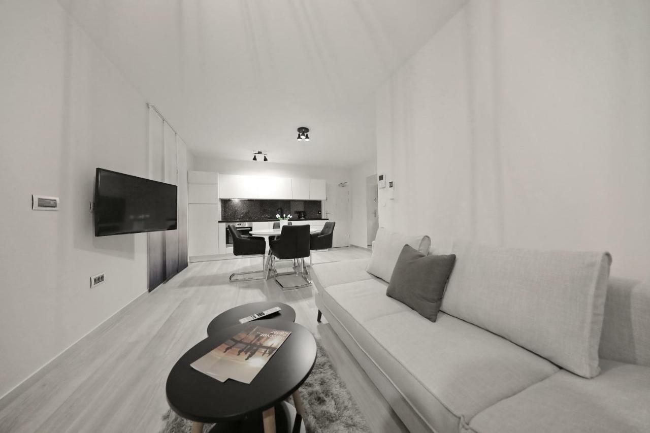 Luxury Majpruz Suites Zara Esterno foto