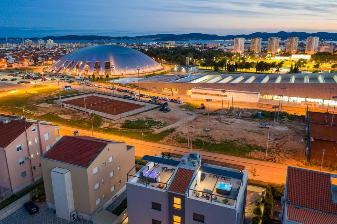 Luxury Majpruz Suites Zara Esterno foto